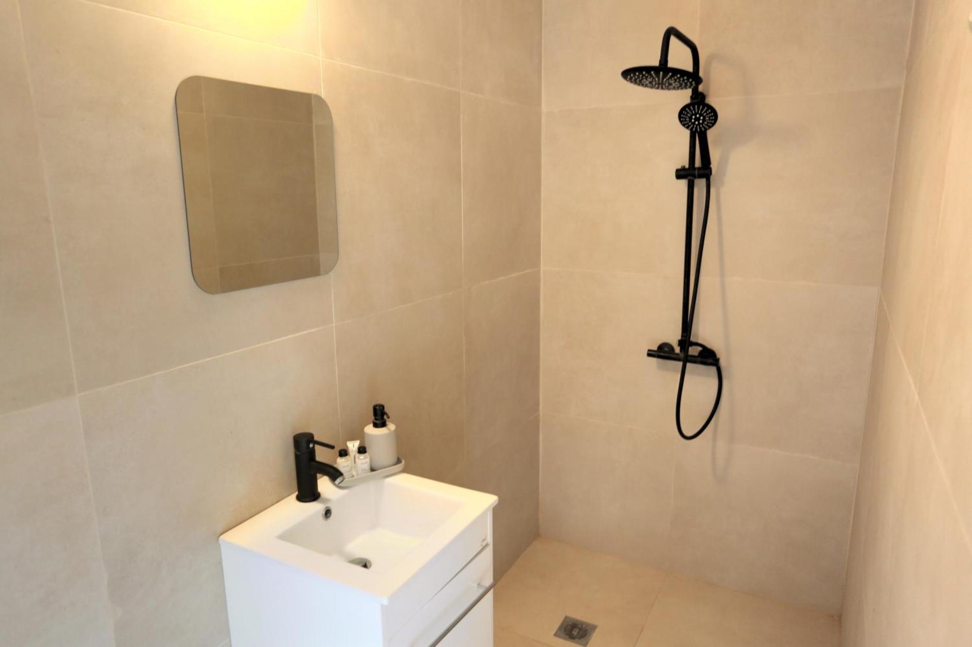 Thisio Junior Apartment *